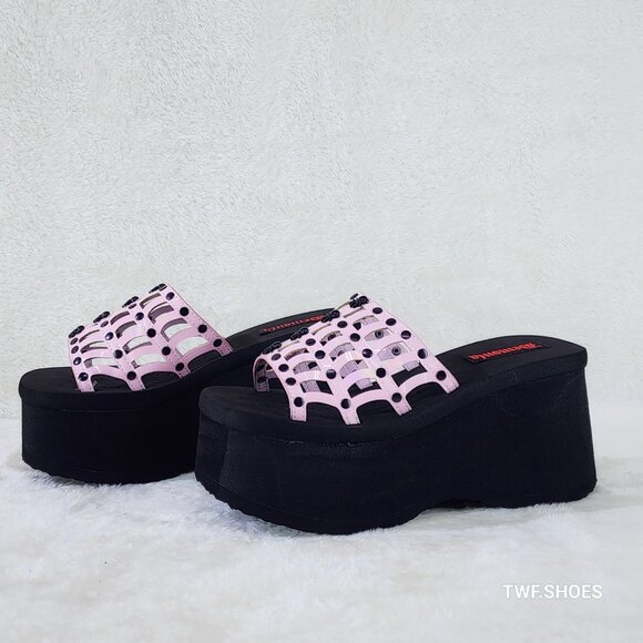 Funn 13 Platform Goth Sandals Pink Hologram Patent Cut Out Web Spider Studs - Picture 8 of 9